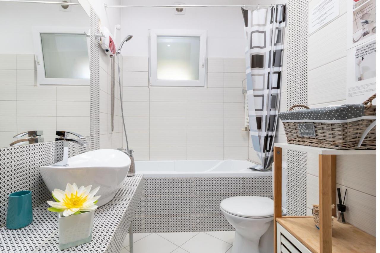 Moonlight Central Apartments オラデア エクステリア 写真
