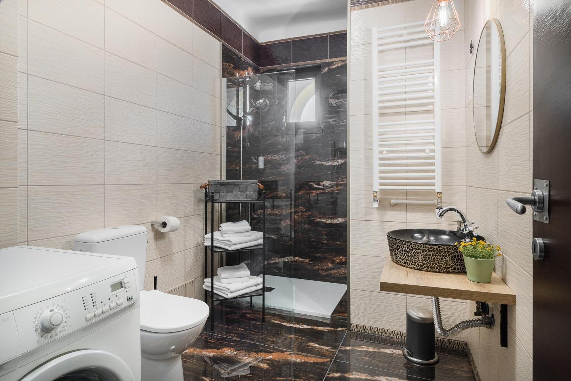 Moonlight Central Apartments オラデア エクステリア 写真